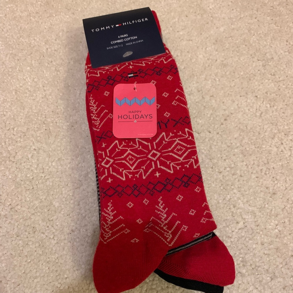 4pk Men’s Holiday Socks! ❄️🧦